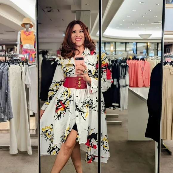 Step In Style Multicolor Abstract Print Blouse - Picture 1 of 10